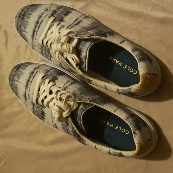 Cole Haan NEW Sneakers - Picture 5 of 11